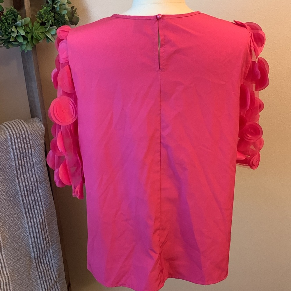 Pink blouse bundle - Picture 11 of 11